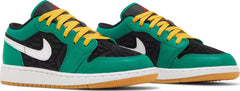 Nike Grade School Womens Air Jordan 1 Low SE Sneakers - 'Christmas'