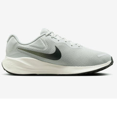 Men's Wide Fit Nike FB8501-003 Revolution 7 Running Trainers