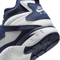 NIKE Air Diamond Turf Mens Sneakers