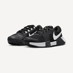 Nike Zoom GP Challenge 1 Women's Clay Court Tennis Shoes